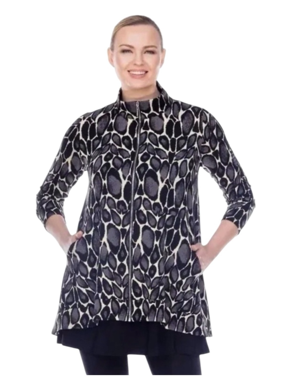 Sun Kim Taylor 3/4 Sleeve Black on Cream Animal Print Jacket Size Small
